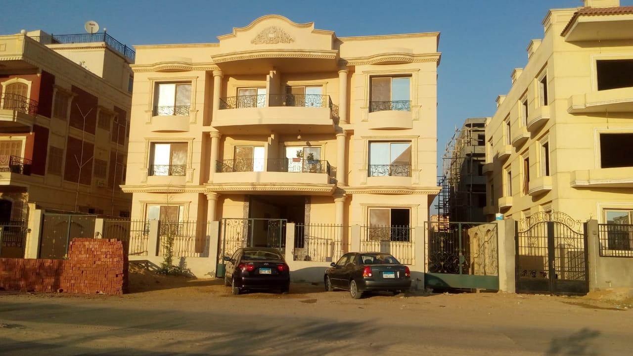 350 m For Sale Duplex in El Banafseg 11 
