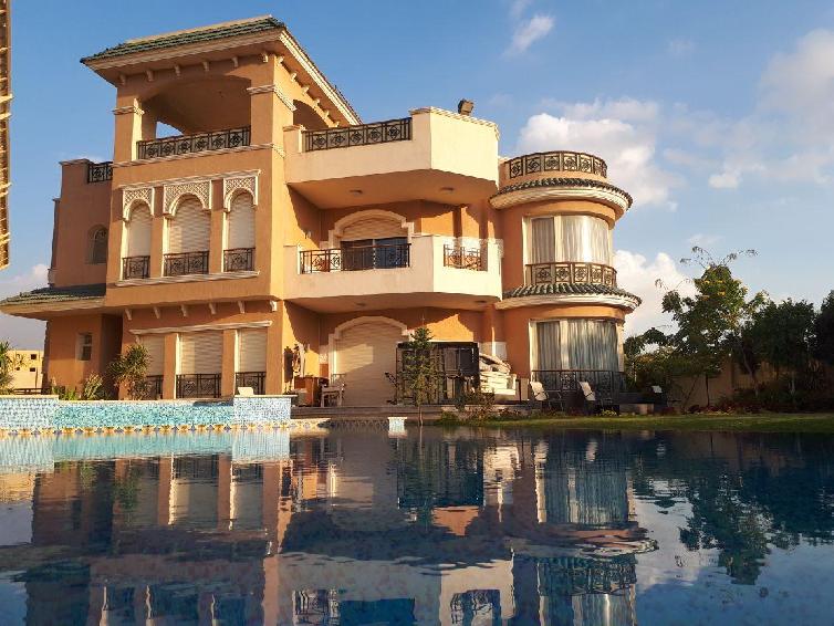 Villa For Sale 850m In Dyar Al Mokhabrat compound