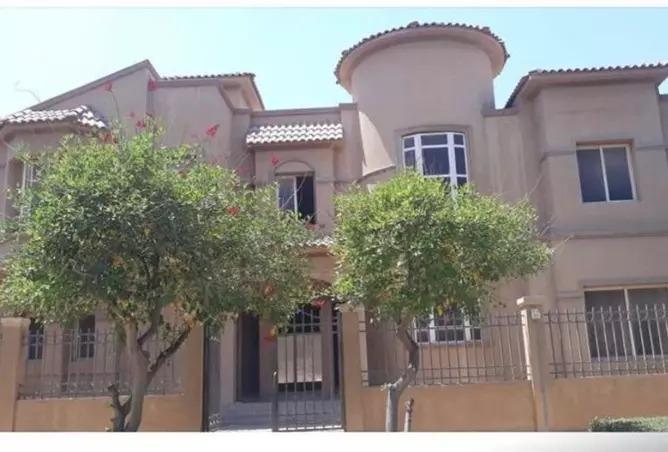 Villa For Sale In Paradise New Cairo. ..