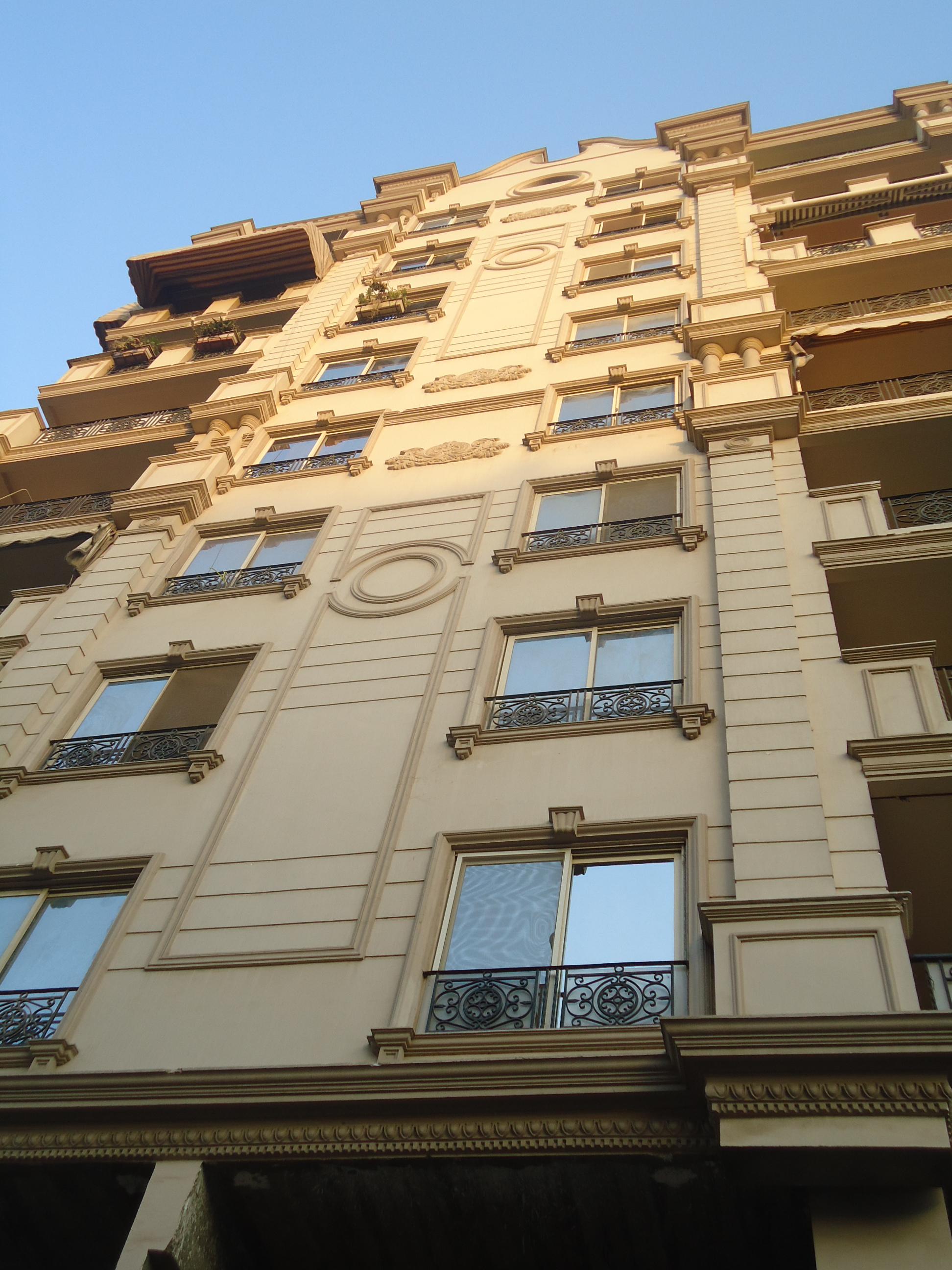 200 m Apartment For Sale in Heliopolis..
