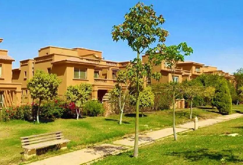 Villa For Sale712m , Bellagio New Cairo.