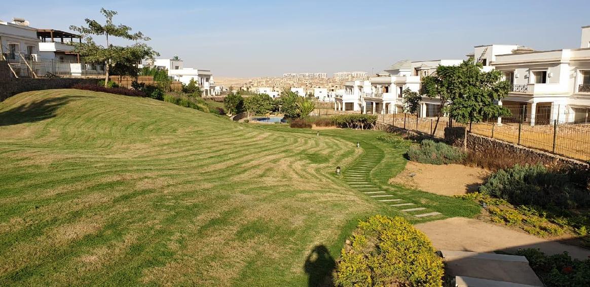 Mountain View 2, Villa for Sale in New Cairo