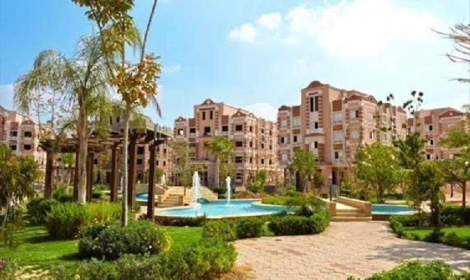 Apartment with garden for sale in Westown Sodic Co