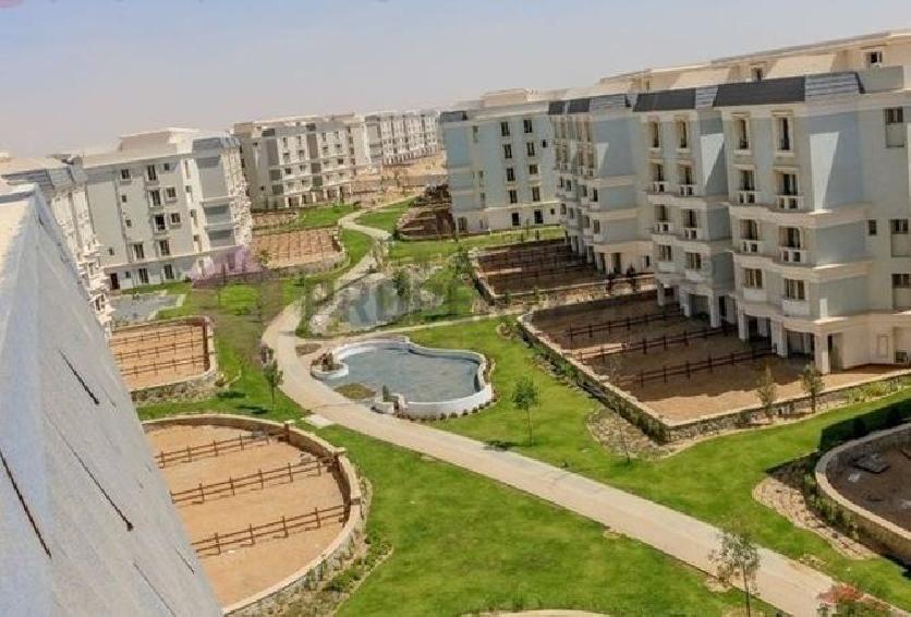 new cairo compounds,Mountain View Hyde Park ivilla